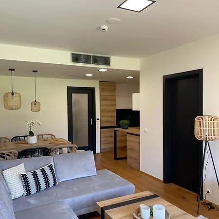 Pod Horami Apartamento Čeladná